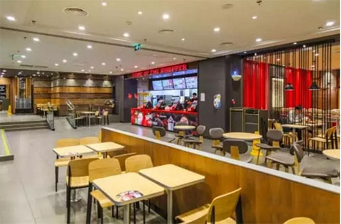 学生合伙开快餐店月入5万,我们的梦想呢?